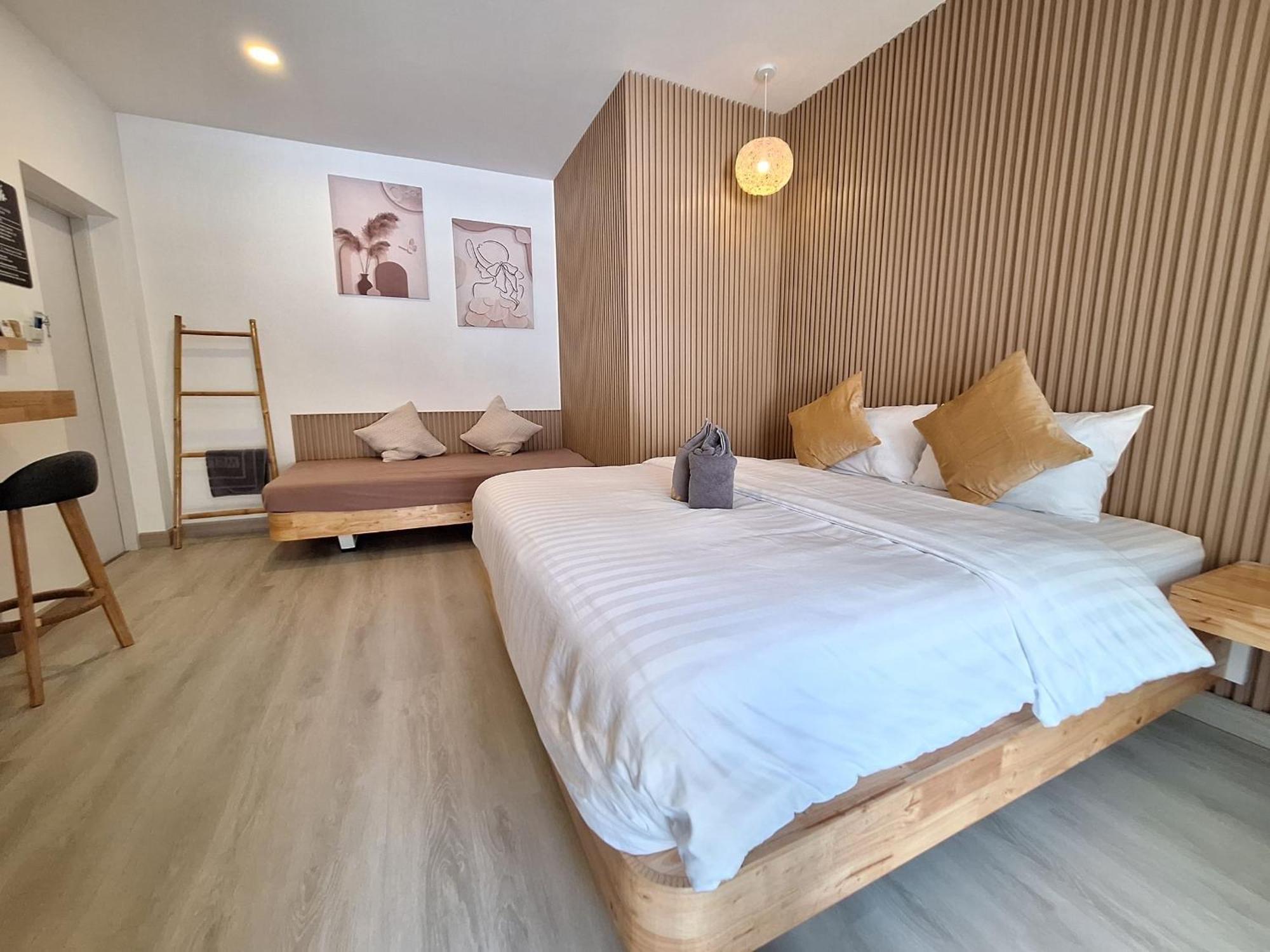 Hotel Koh Larn White House Extérieur photo